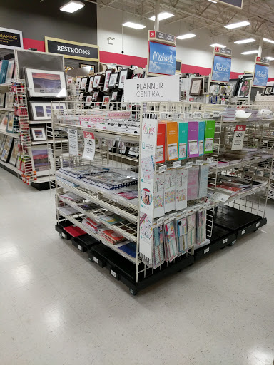 Craft Store «Michaels», reviews and photos, 3340 W Century Blvd, Inglewood, CA 90303, USA