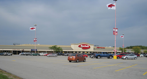 Grocery Store «Strack & Van Til Food Market And Cafe And Deli», reviews and photos, 7760 E 37th Ave, Hobart, IN 46342, USA