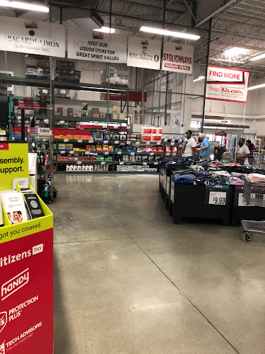 Warehouse club «BJ’s Wholesale Club», reviews and photos, 13700 Pines Blvd, Pembroke Pines, FL 33027, USA