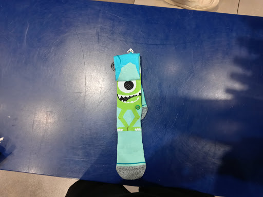 Shoe Store «Champs Sports», reviews and photos, 7439 Dadeland Mall Cir W, Miami, FL 33156, USA