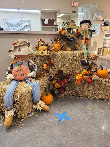 Furniture Store «Furniture Fair», reviews and photos, 8760 Colerain Ave, Groesbeck, OH 45251, USA