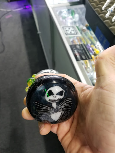 Tobacco Shop «Burn Smoke Shop 2», reviews and photos, 3107 S Shepherd Dr, Houston, TX 77098, USA