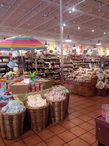 Grocery Store «The Fresh Market», reviews and photos, 835 S White Station Rd, Memphis, TN 38117, USA