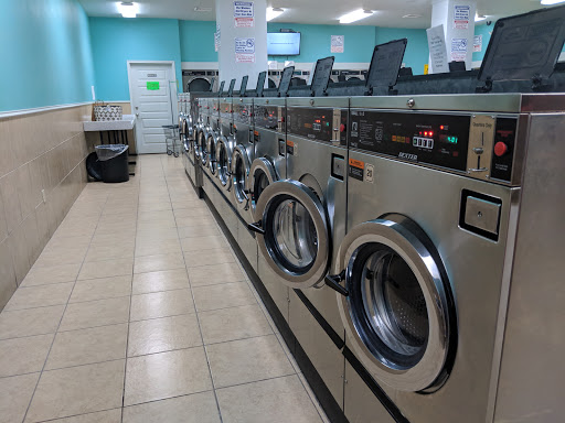 Laundromat «Bluewater Laundromat», reviews and photos, 104 W Corral St, South Padre Island, TX 78597, USA