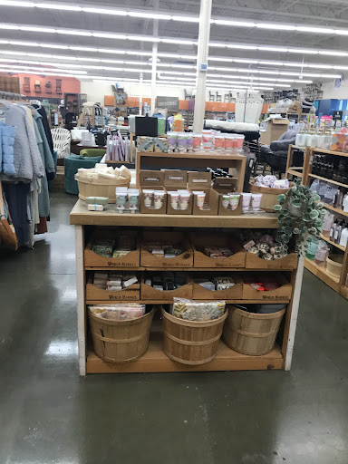 Furniture Store «Cost Plus World Market», reviews and photos, 13990 NE Mill Pl, Woodinville, WA 98072, USA