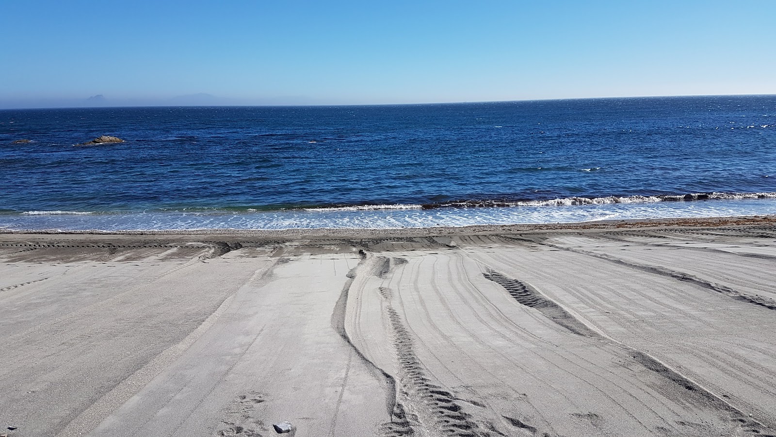 Photo de Playa Punta Blanca avec l'eau bleu de surface