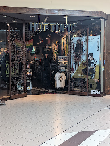 Shopping Mall «University Mall», reviews and photos, 2200 E Fowler Ave, Tampa, FL 33612, USA