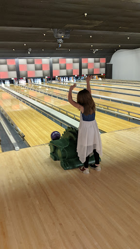 Bowling Alley «Red Apple Bowling Center», reviews and photos, 1414 SE Washington Blvd, Bartlesville, OK 74006, USA