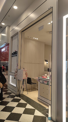 MyRepublic Store - Jurong Point 2 - Singapore