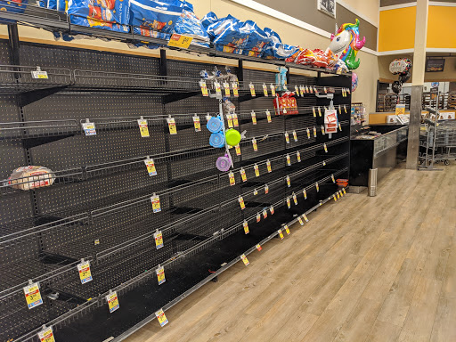 Grocery Store «Jewel-Osco», reviews and photos, 2501 Schaumburg Rd, Schaumburg, IL 60194, USA