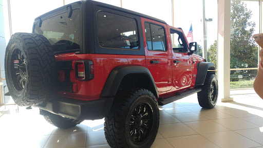 Car Dealer «Advantage Chrysler Dodge Jeep Ram», reviews and photos, 18311 US-441, Mt Dora, FL 32757, USA