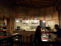 Atmosphère du Restaurant français Le Chai Saint Sauveur à Toulouse - n°2
