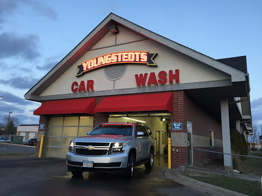 Youngstedts Chanhassen Car Wash & Detail Center en Chanhassen