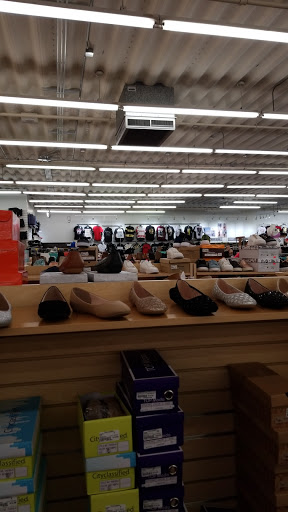 Clothing Store «Viva Fashion», reviews and photos, 5125 S 36th St, Omaha, NE 68107, USA