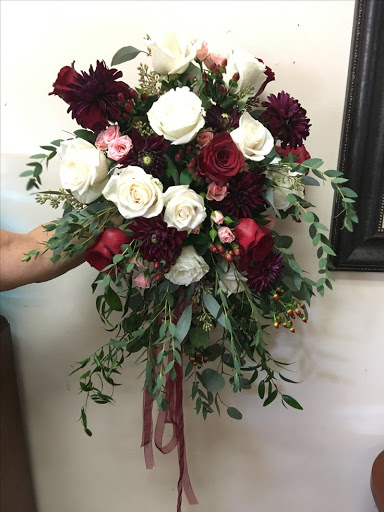 Camarillo Flower Shop and Gifts image