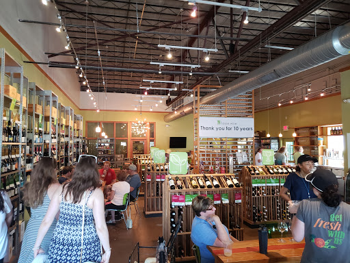 Wine Store «House Wine», reviews and photos, 644 High St, Columbus, OH 43085, USA