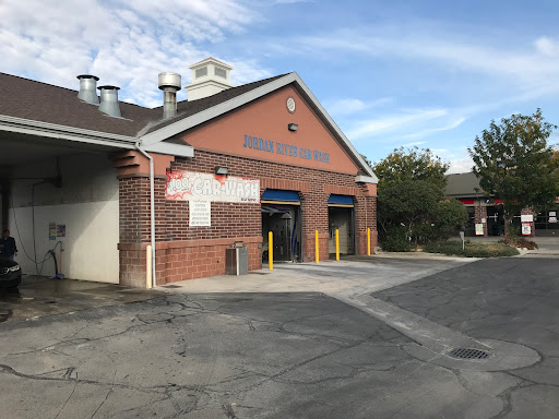 Jordan River Car Wash en South Jordan