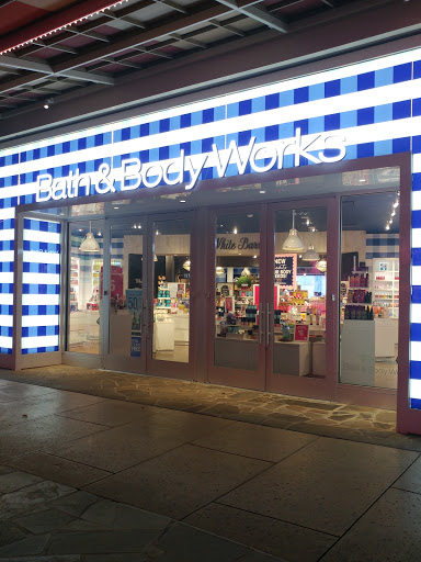 Beauty Supply Store «Bath & Body Works», reviews and photos, 15900 La Cantera Pkwy, San Antonio, TX 78256, USA