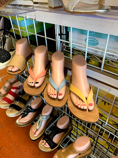 Discount Store «Rialto Discount Mall», reviews and photos, 463 E Foothill Blvd, Rialto, CA 92376, USA