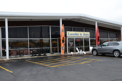 Laacke & Joys, 19233 W Bluemound Rd, Brookfield, WI 53045, USA, 