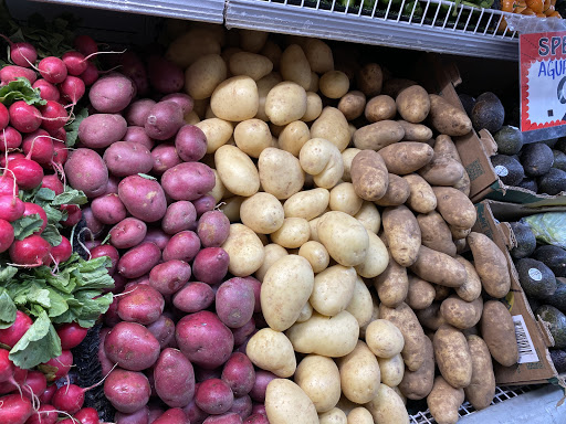 Grocery Store «La Islena Market», reviews and photos, 2405 N Rainbow Blvd, Las Vegas, NV 89108, USA