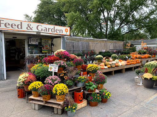 Chesterton Feed & Garden Center
