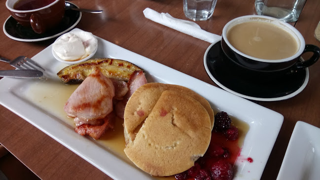 Cafe Lahar Phone number