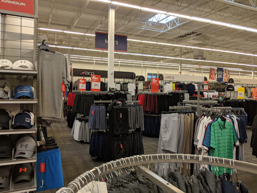 Sporting Goods Store «Academy Sports + Outdoors», reviews and photos, 11955 E Colonial Dr, Orlando, FL 32826, USA