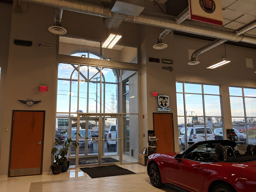 Car Dealer «L. T. Begnal Motor Co, Inc.», reviews and photos, 515 Albany Ave, Kingston, NY 12401, USA