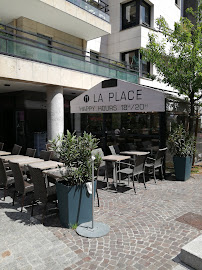 Atmosphère du Restaurant La Place à Rueil-Malmaison - n°10
