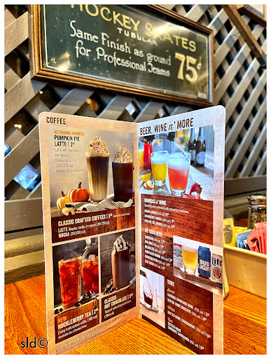 American Restaurant «Cracker Barrel Old Country Store», reviews and photos, 4001 S Frontage Rd, Vicksburg, MS 39180, USA