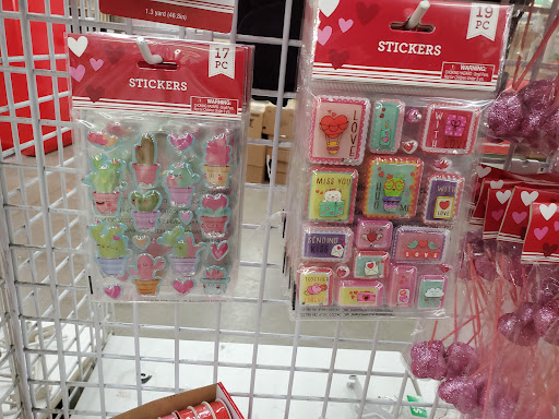 Dollar Store «Dollar Tree», reviews and photos, 1207 New Brunswick Ave, Phillipsburg, NJ 08865, USA