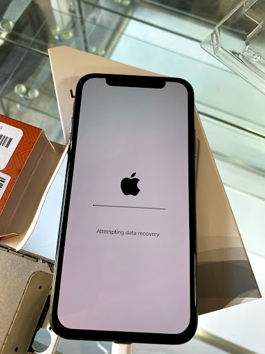 Cell Phone Store «Phone Geek Cellular Repair», reviews and photos, 6125 S Sheridan Rd, Tulsa, OK 74133, USA