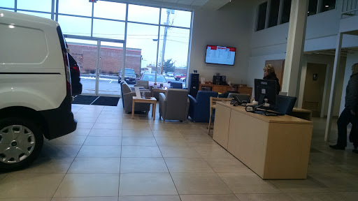 Used Car Dealer «Montrose Ford in Fairlawn», reviews and photos, 3960 Medina Rd, Fairlawn, OH 44333, USA