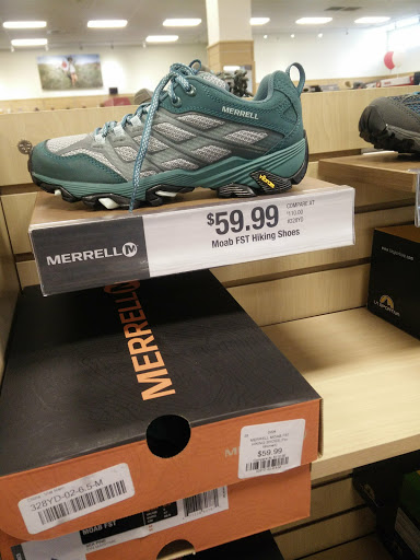 Outdoor Sports Store «Sierra Trading Post», reviews and photos, 530 E Sonata Ln, Meridian, ID 83642, USA