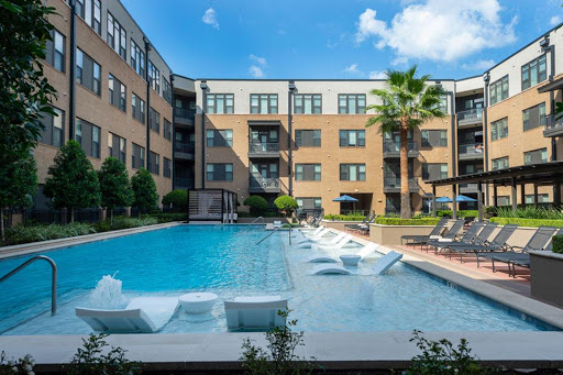 Pearl Midlane River Oaks Apartments