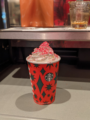 Coffee Shop «Starbucks», reviews and photos, 1198 S Cloverdale Blvd, Cloverdale, CA 95425, USA