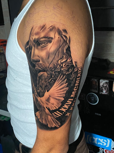 Explore wanderlust tattoo ideas, creative tattoo ideas in Ozone Park, available at Rebel Ink Tattoo & Piercing