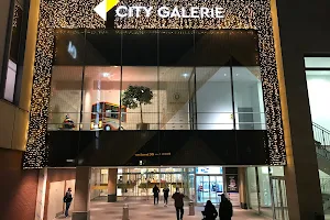 City Galerie image