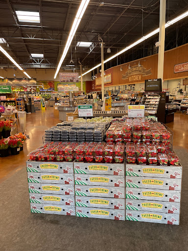 Grocery Store «Fresh Thyme Farmers Market- Fairview Heights», reviews and photos, 6569 N Illinois St, Fairview Heights, IL 62208, USA