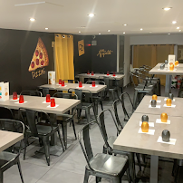 Photos du propriétaire du Pizzeria Pizza Pasta Valmy à Lyon - n°4
