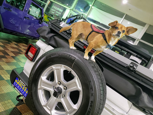 Car Dealer «Hanlees Chrysler Dodge Jeep Ram of Napa», reviews and photos, 333 Soscol Ave, Napa, CA 94559, USA