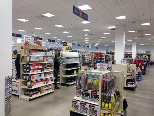 Hardware Store «Harbor Freight Tools», reviews and photos, 1415 GA-85 #200, Fayetteville, GA 30214, USA