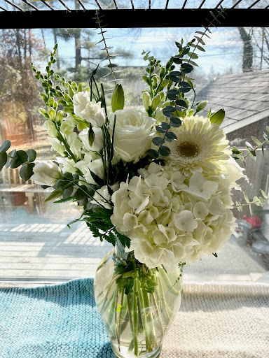 Florist «George Thomas Florist», reviews and photos, 5609 E Washington St, Indianapolis, IN 46219, USA