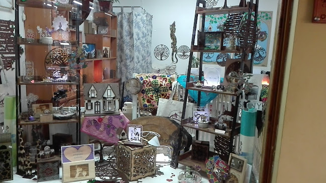 barriocomercialcanete.cl