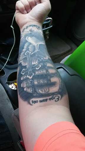 Tattoo Shop «The Iron Inkwell Custom Tattoos & Piercings», reviews and photos, 1901 N Monroe St Suite D, Tallahassee, FL 32303, USA