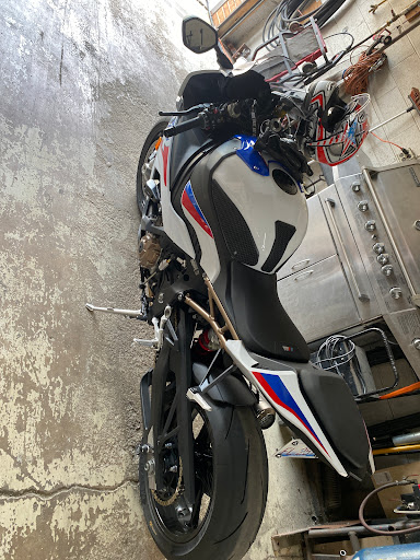 Motorcycle Dealer «Cycle Werks in Barrington», reviews and photos, 126 N Cook St, Barrington, IL 60010, USA