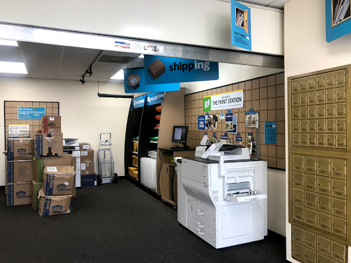 Shipping and Mailing Service «The UPS Store», reviews and photos, 2633 Lincoln Blvd, Santa Monica, CA 90405, USA