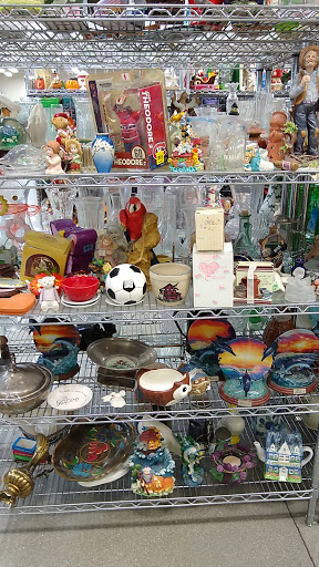 Thrift Store «Goodwill Store & Donation Center», reviews and photos, 130 Frances Ln, Beaver Dam, WI 53916, USA