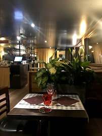 Atmosphère du Restaurant français La Péniche à Meaux - n°8